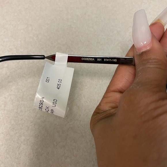 Gucci Men's GG0829SA, larger nose framed. Brand New tag on, case included. - Picture 2 of 10